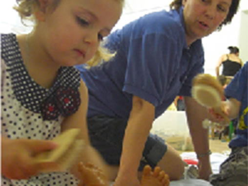 Supporting settings to help quiet children...